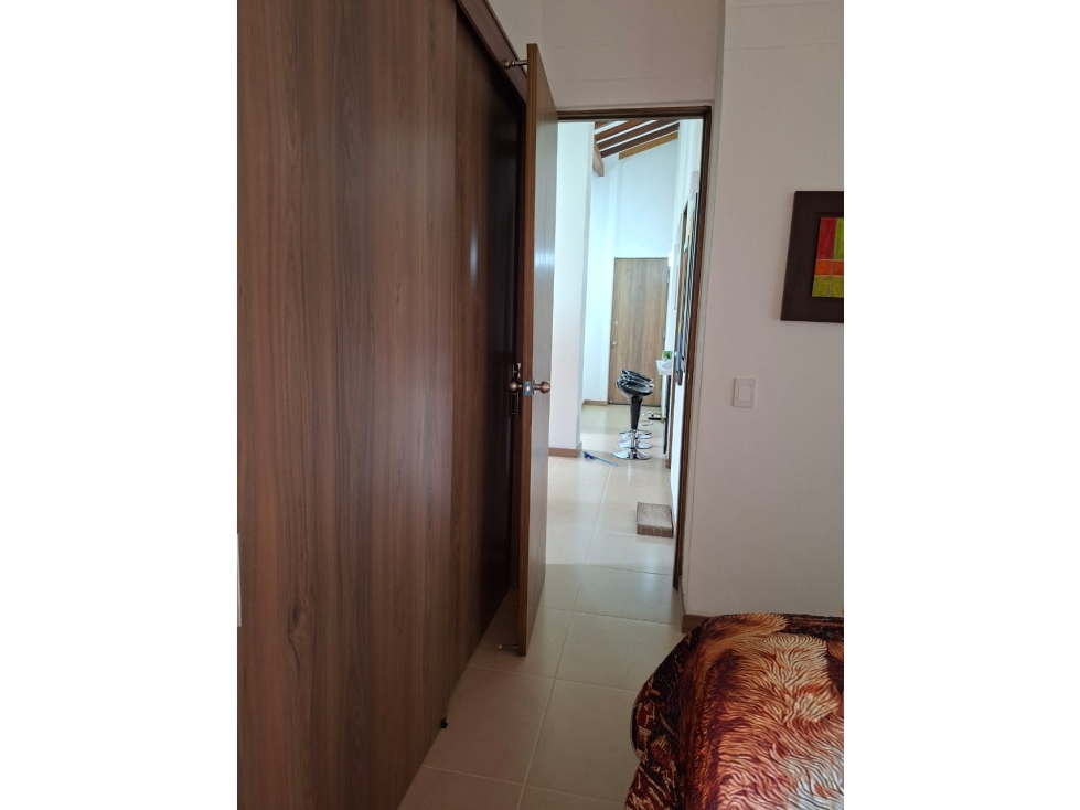 APARTAMENTO SIN RUDIO Y SIN PONIENTE PARA VENTA EN LA CEJA — foto 5