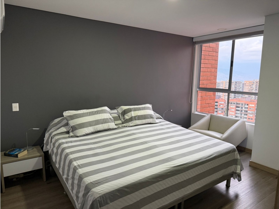 APARTAMENTO EN PISO ALTO MODERNO PARA LA VENTA EN ENVIGADO GYC — foto 4