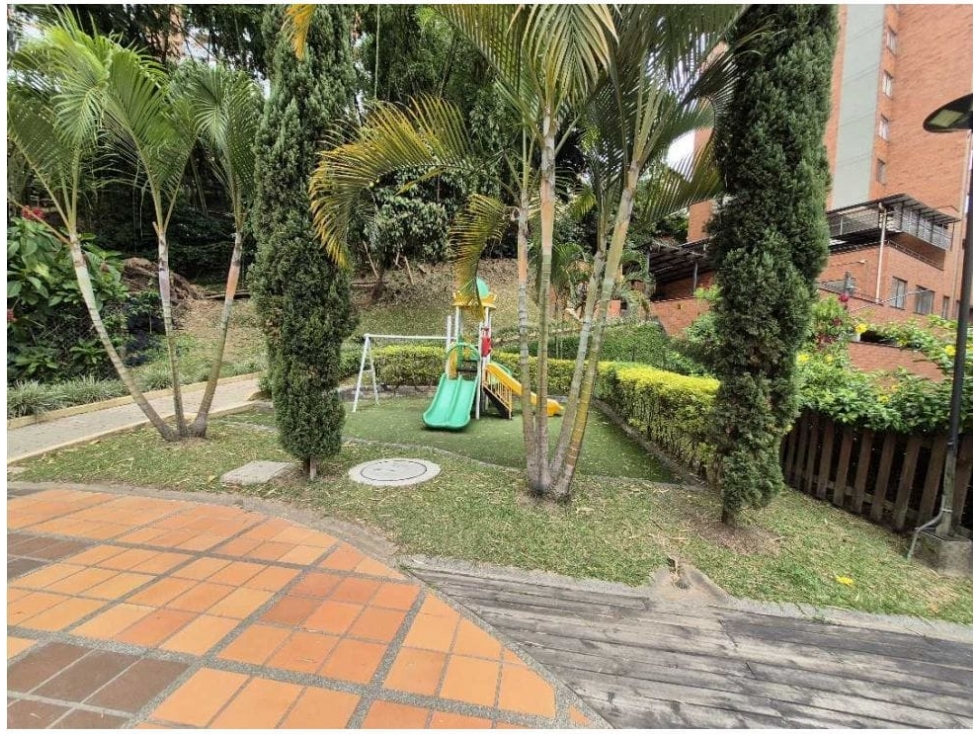 APARTAMENTO PARA LA VENTA EN ENVIGADO UNIDAD FAMILIAR — foto 3