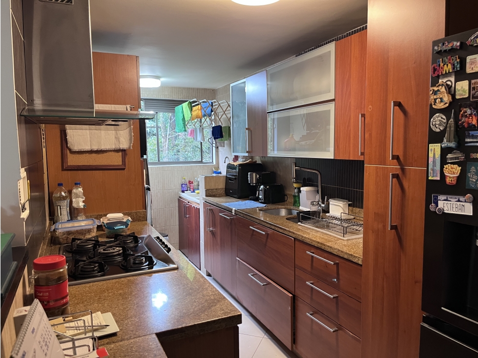 CASA PARA LA VENTA EN ENVIGADO SECTOR CUMBRES RODEADA DE NATURALEZA — foto 3