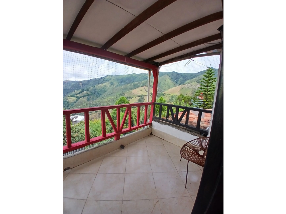 FINCA EN VERSALLES PARA VENTA CON PRECIO DE OPORTUNIDAD