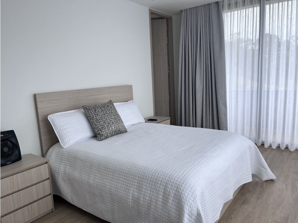 CASA DE LUJO EN EL ALTO DE PALMAS PARA VENTA CON APARTAMENTO INCLUIDO — foto 5
