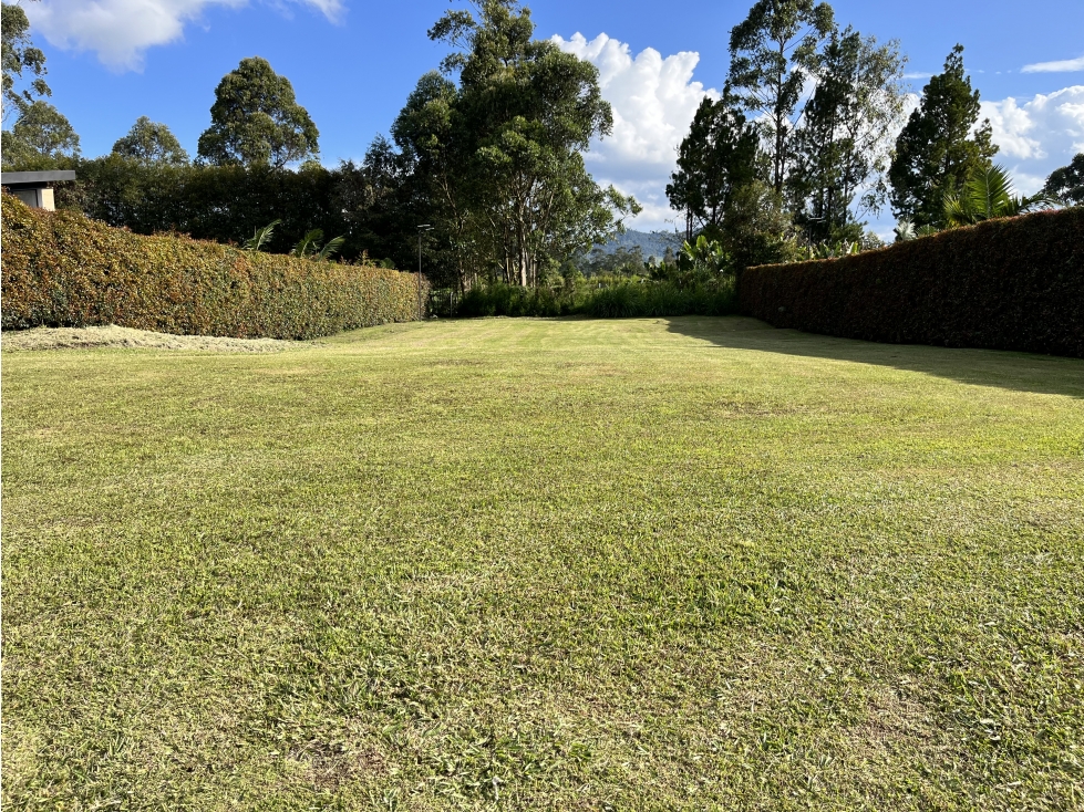 LOTE EN UNIDAD CERRADA PARA VENTA EN LLANOGRANDE CCZ — foto 4