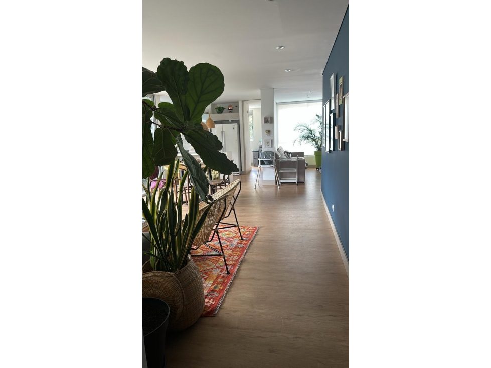 APARTAMENTO EN PROVENZA PARA LA VENTA REMODELADO EN PISO ALTO CCM — foto 2