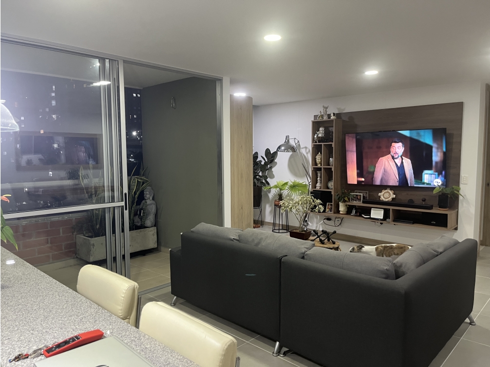 APARTAMENTO HERMOSO PARA VENTA EN ENVIGADO PISO ALTO CCZ — foto 4