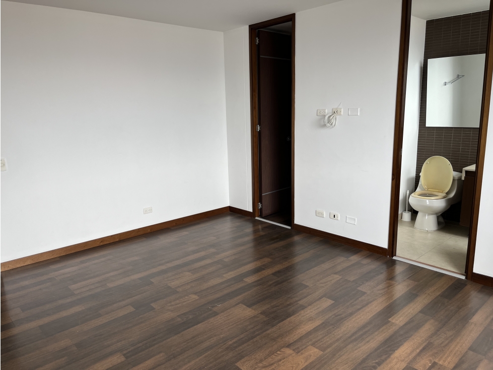 APARTAMENTO PARA RENTA EN PISO ALTO HERMOSO LOMA DE LAS SANTAS DD — foto 5
