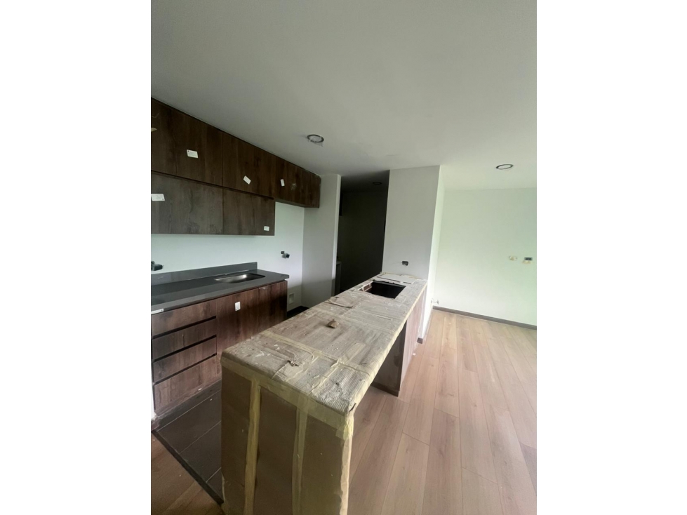 APARTAMENTO NUEVO PARA VENTA EN ENVIGADO FRUTOS VERDES PISO ALTO CYP — foto 5