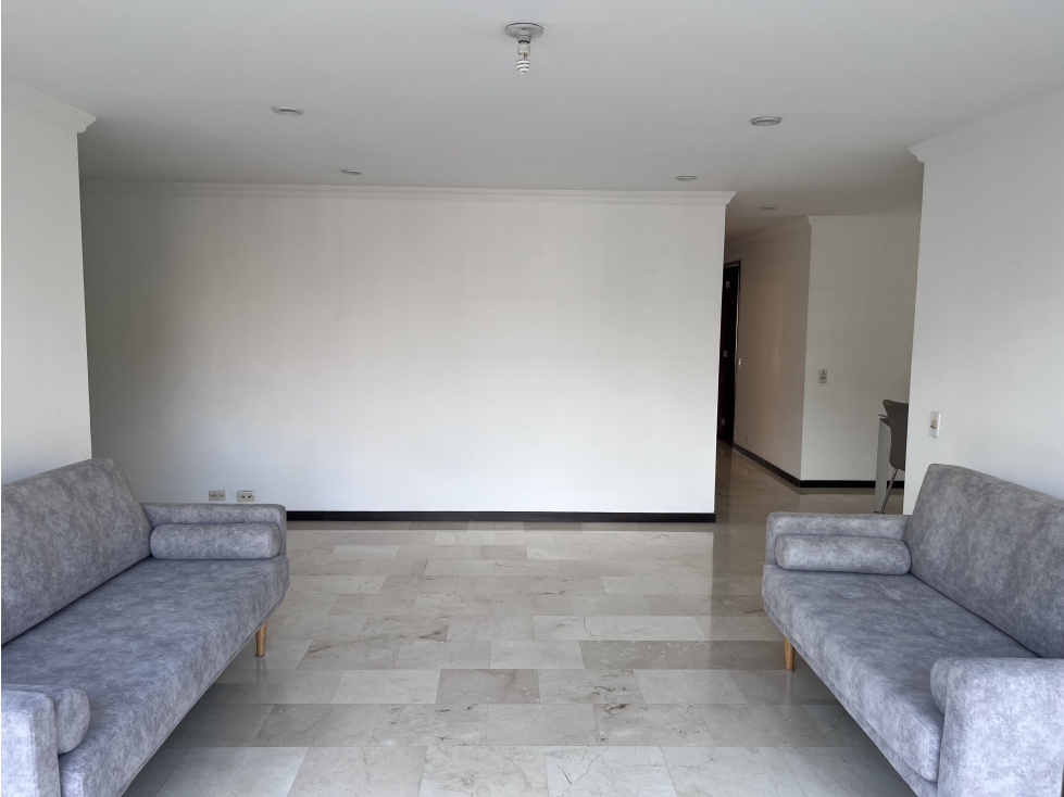 APARTAMENTO U OFICINA EN VENTA O RENTA CON ACABADOS IMPECABLES CCZ — foto 5
