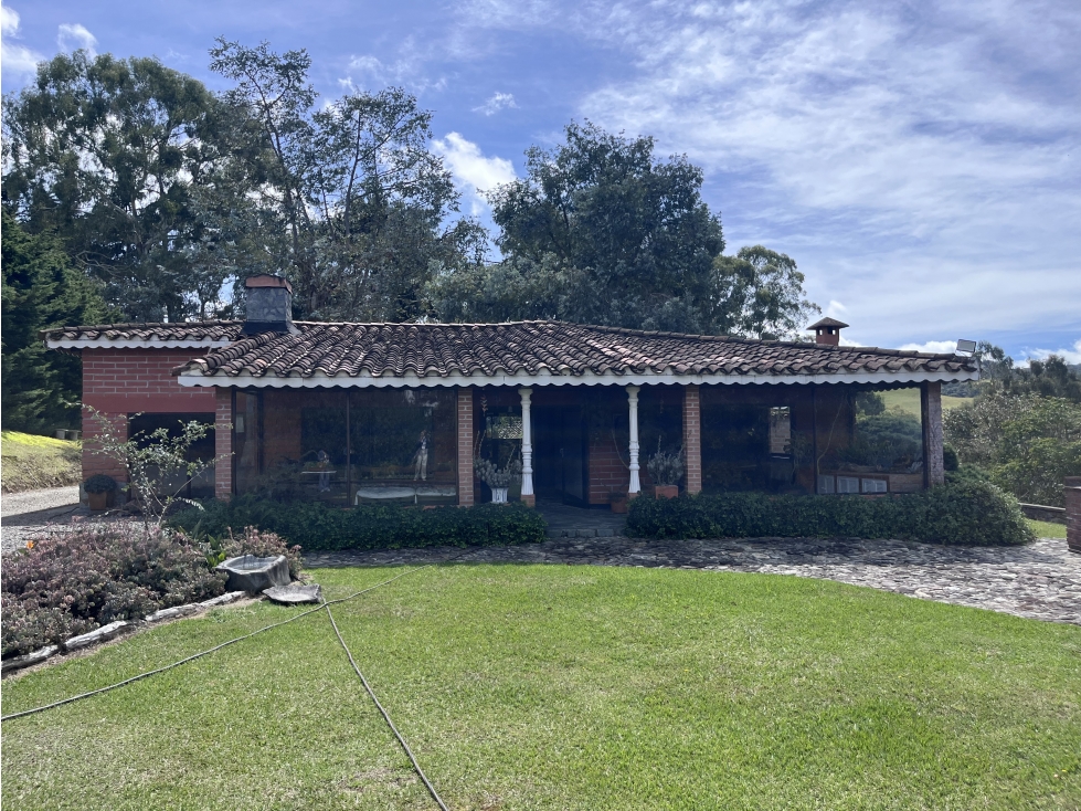 CASA FINCA PARA RENTA O VENTA EN EL SECTOR DE LA ACUARELA 1 SOLO NIVEL — foto 2