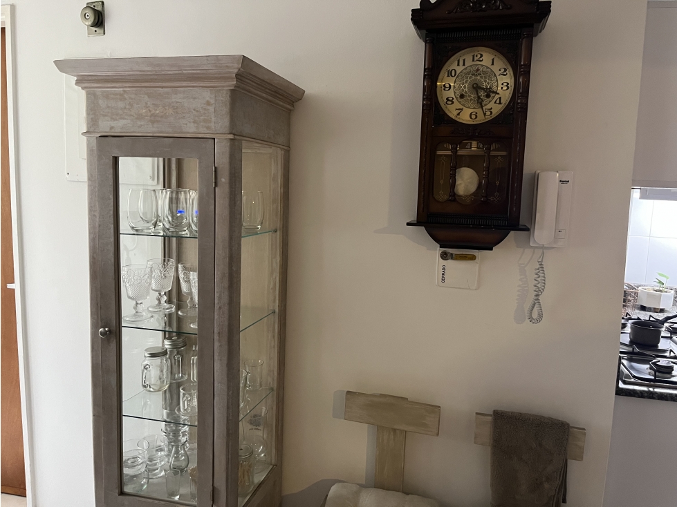 APARTAMENTO AMPLIO Y ACOGEDOR EN EXCELENTE UBICACION EN VENTA CYP — foto 6