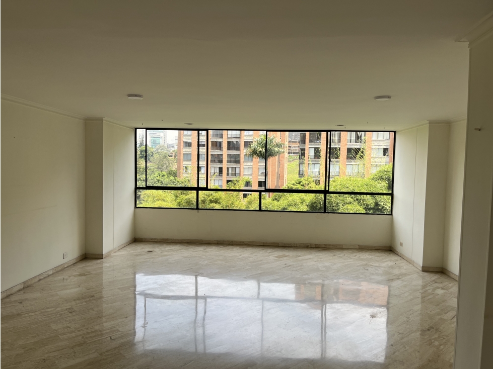 APARTAMENTO EN EL POBLADO PARA RENTA EN ZONA SILENCIOSA Y CAMPESTRE