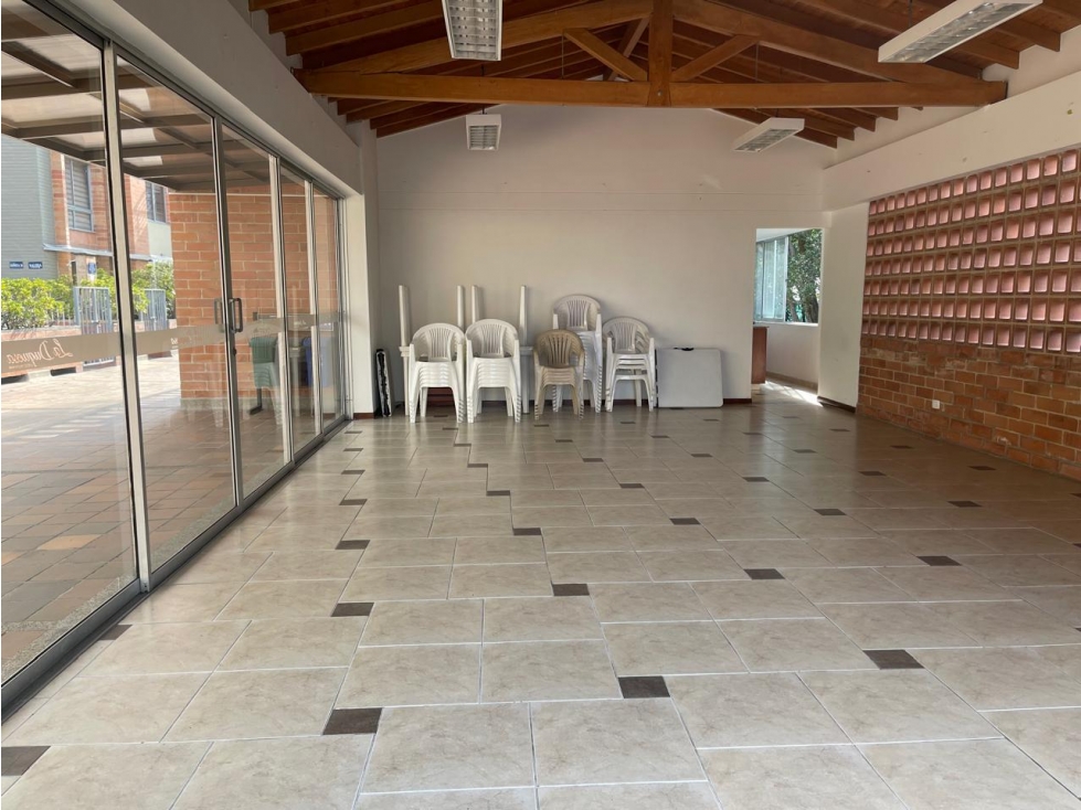 APARTAMENTO MODERNO PARA VENTA EN CASTROPOL EN PISO ALTO IYC — foto 6