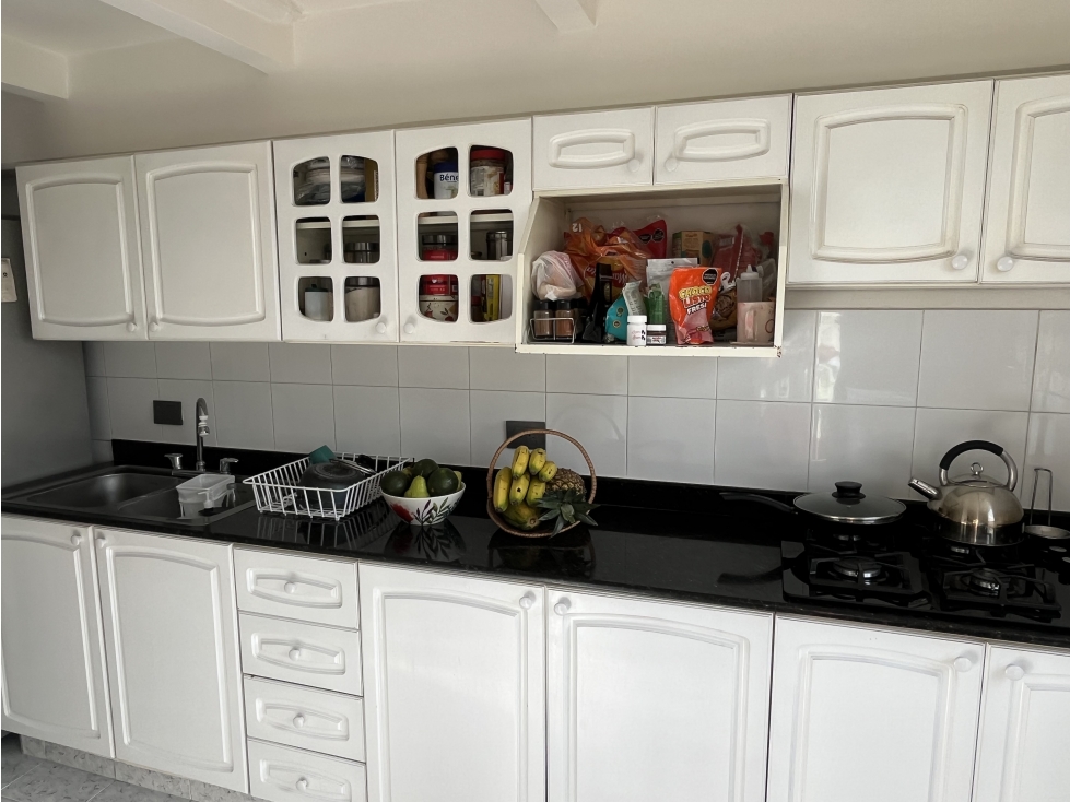 APARTAMENTO RODEADO DE VERDE PARA VENTA SECTOR VISITACION CCZ — foto 2