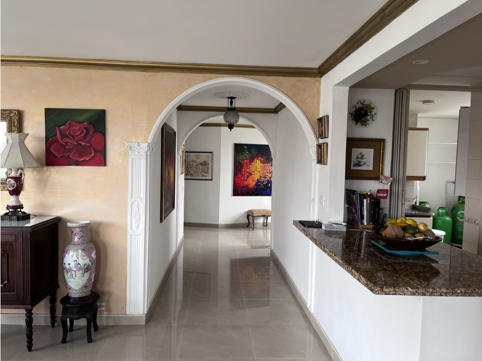 APARTAMENTO EN EL POBLADO PARA VENTA EN PISO ALTO ESTRATO 4 CCZ