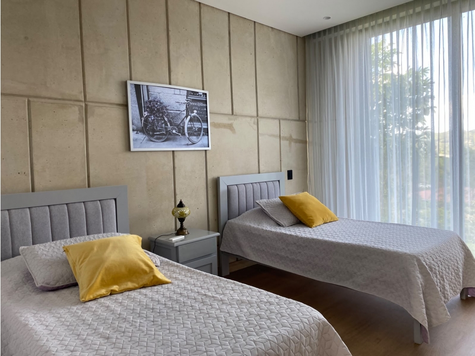 CASA ESPECTACULAR DE 1 NIVEL EN EL RETIRO EN UNIDAD EXCLUSIVA MYC — foto 6