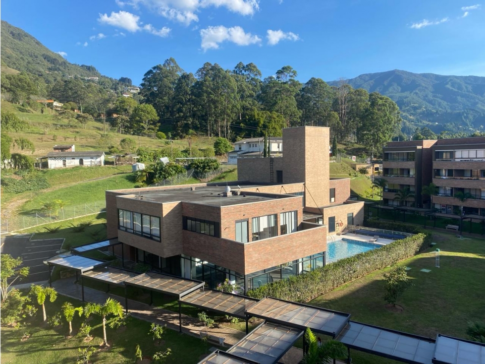 APARTASUITE EN SENIORS VERGEL PARA VENTA EN PISO INTERMEDIO CCZ — foto 6