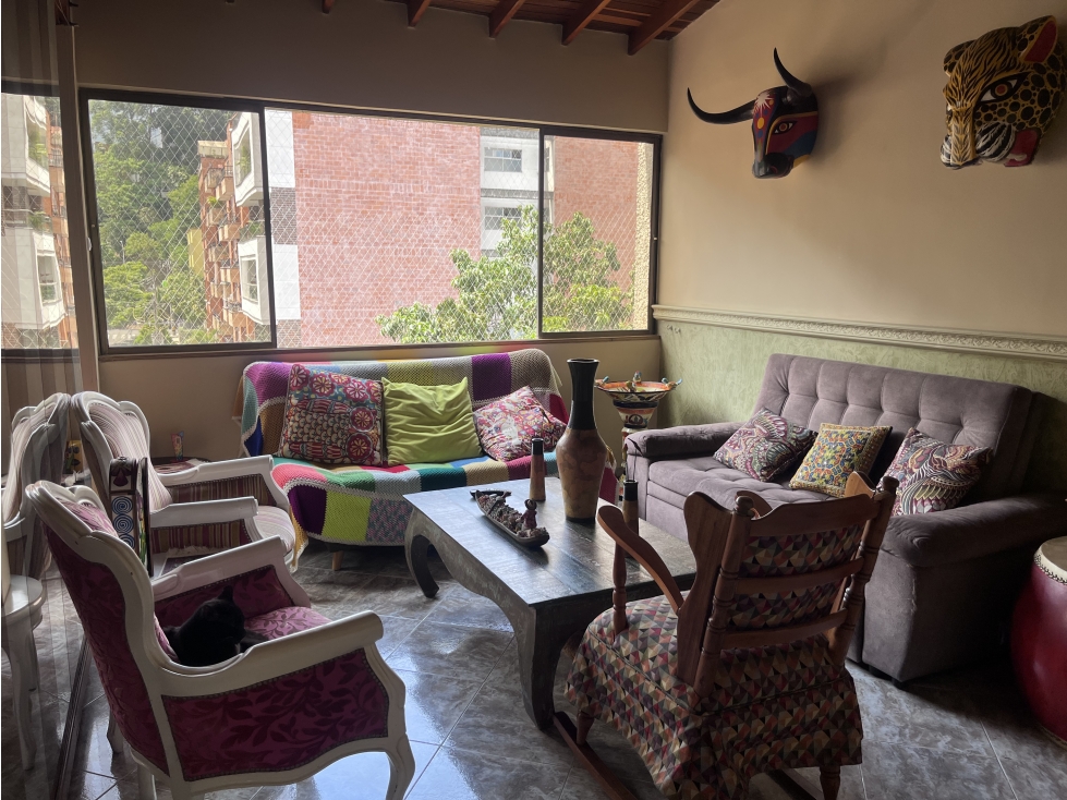 APARTAMENTO PARA LA VENTA EN ENVIGADO BARRIO EL PORTAL PISO INTERMEDIO — foto 5