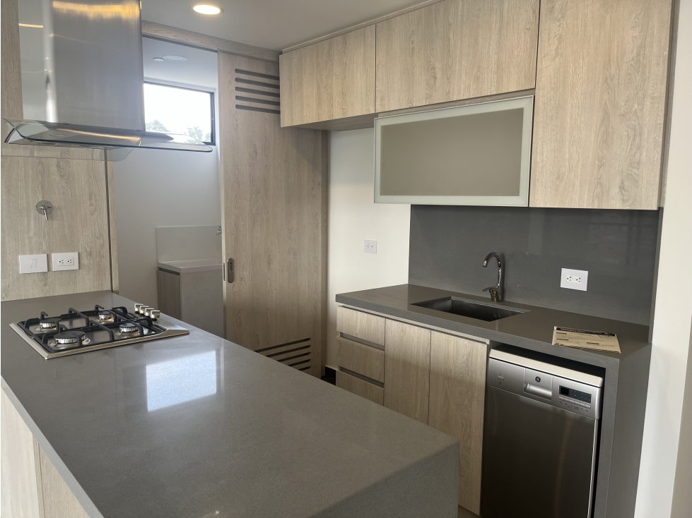 APARTAMENTO PARA ESTRENAR EN PALMAS PISO ALTO AAA CCZ — foto 2