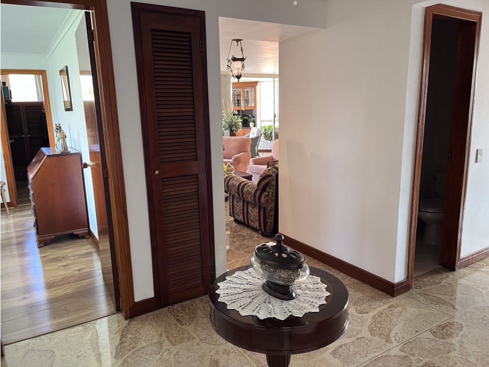 APARTAMENTO IMPECABLE PARA LA VENTA SECTOR CATAY VISTA BRUTAL — foto 6