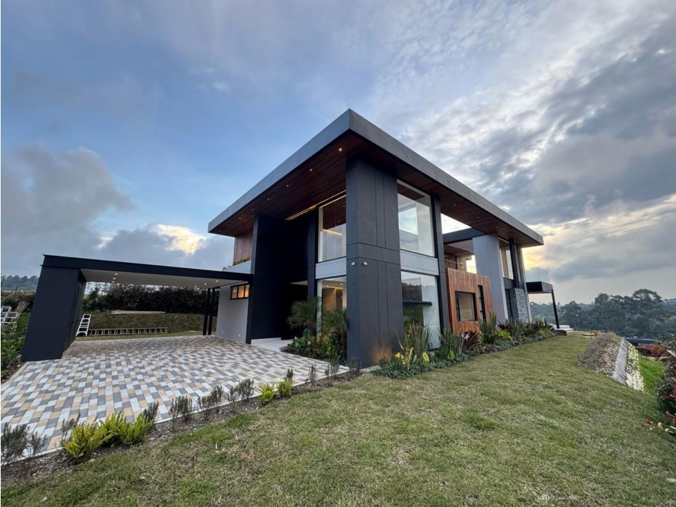 Casa en Venta Alto de Las Palmas Envigado