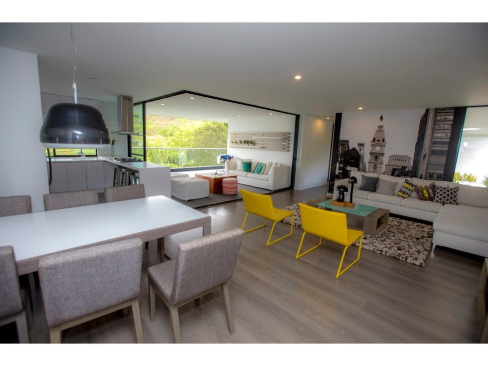 APARTAMENTO EN SABANETA PARA VENTA EN PISO ALTO CON VISTA HERMOSA CCZ