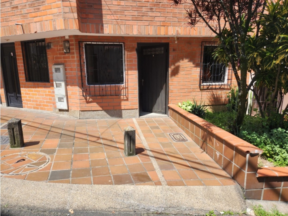 Apartaestudio +Apartamento en venta Itagúi