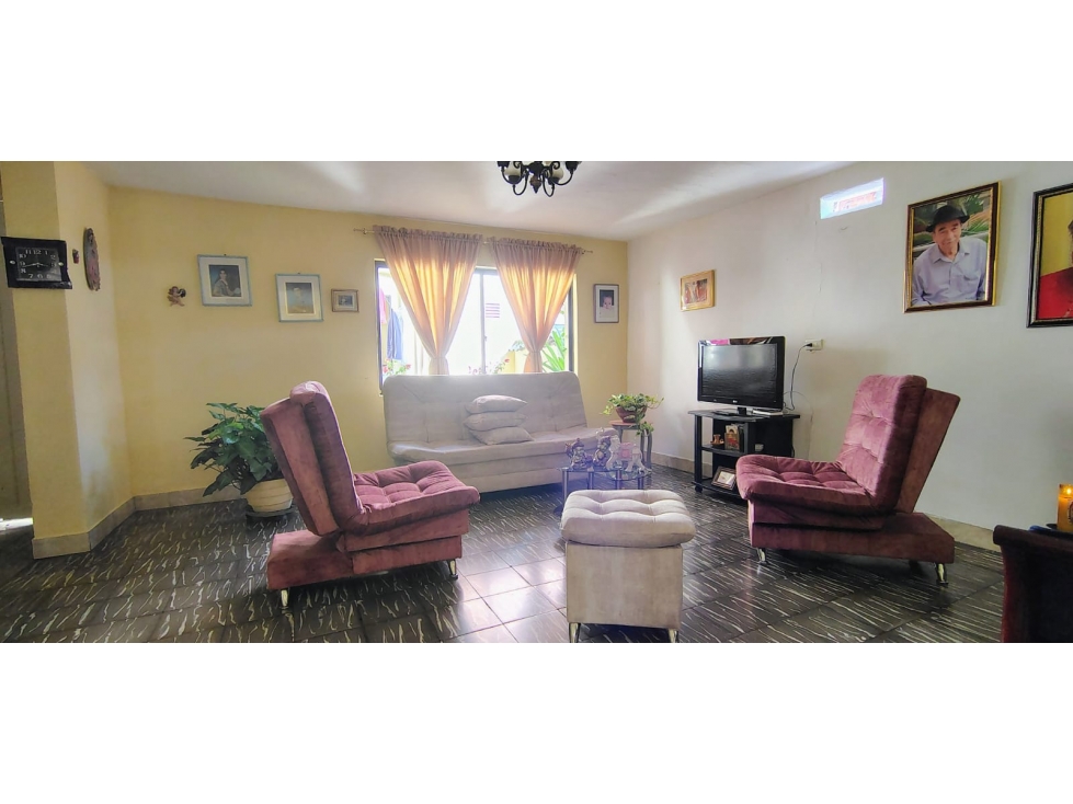 Casa Dúplex en venta Manrique Central — foto 3