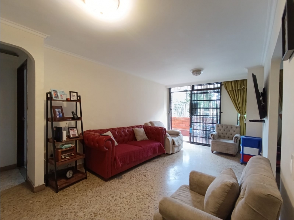 Aparatamento en venta Calasanz parte baja — foto 5
