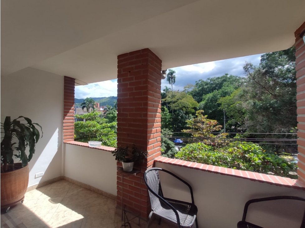 Apartamento en venta Parque de Belén Ed Pasaje comercial Belén — foto 3