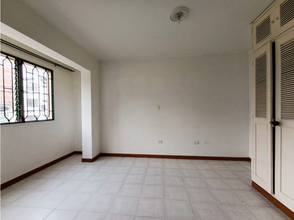 Apartaestudio con parqueadero en Belén Malibu — foto 4