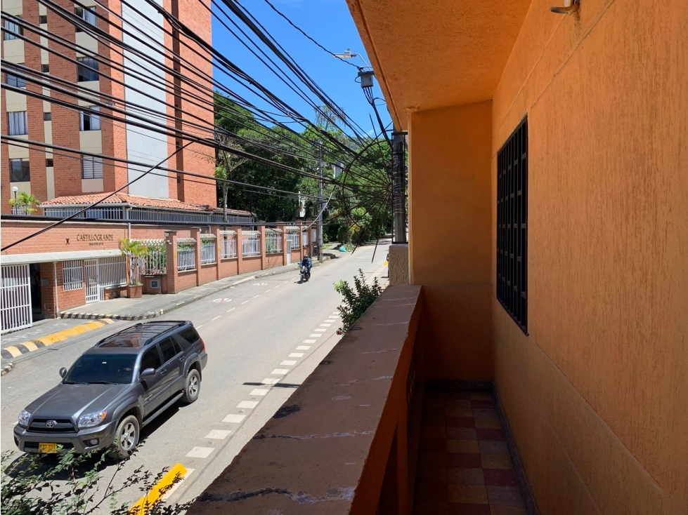 Casa local en Venta excelente ubicación Belén Los Alpes