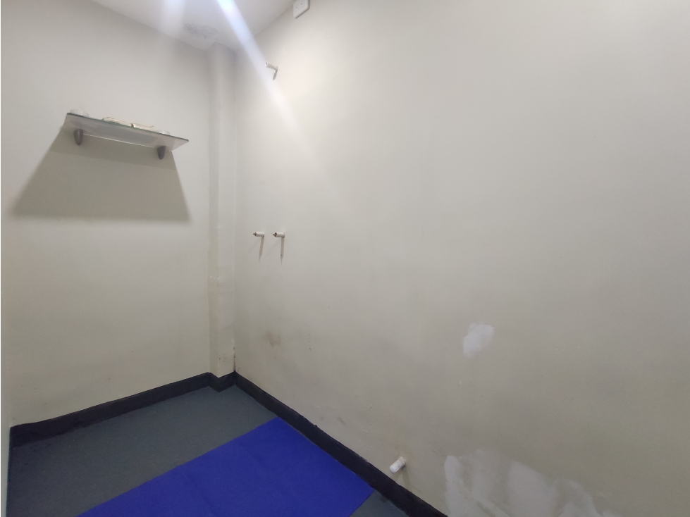 Local en venta excelente ubicación en Belén San Bernardo — foto 5