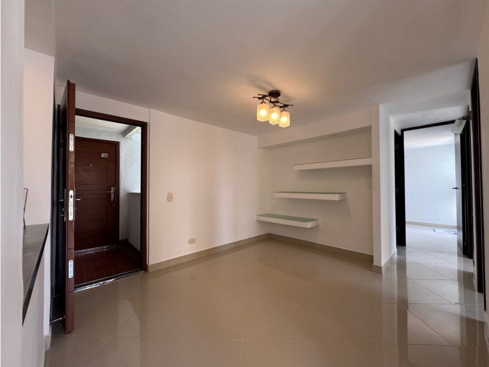 Apartamento en venta en Rodeo Alto, pinar del rodeo. — foto 2
