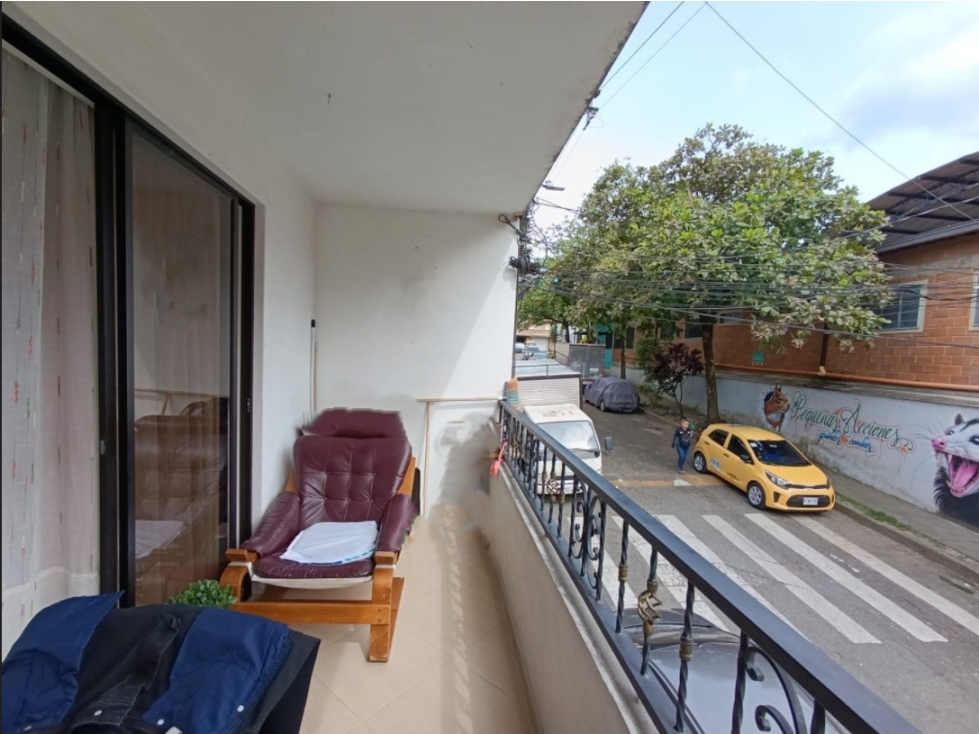 Apartaestudio + Apartamento en venta Belén Rincón