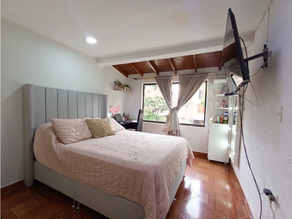 Apartamento en venta Belen las Violetas Altos del Castillo — foto 5