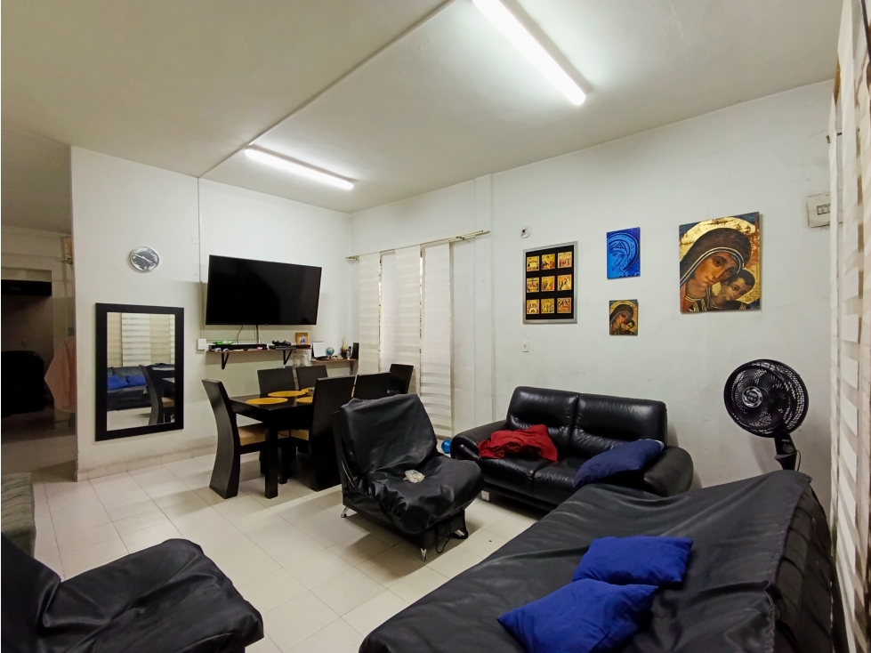 Apartamento primer piso en santa lucia