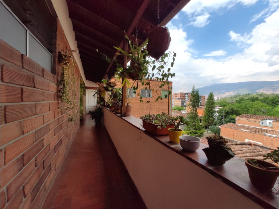 Apartamento en venta Belén Rosales Ed La 70 — foto 2