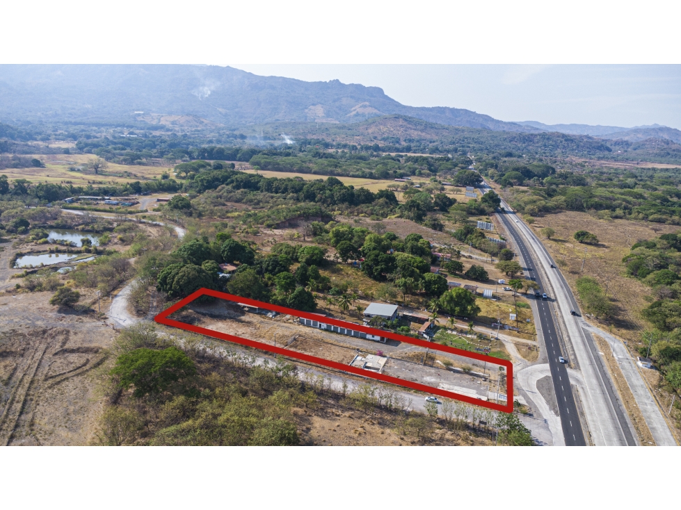 MINI WAREHOUSES with LAND in Chame
