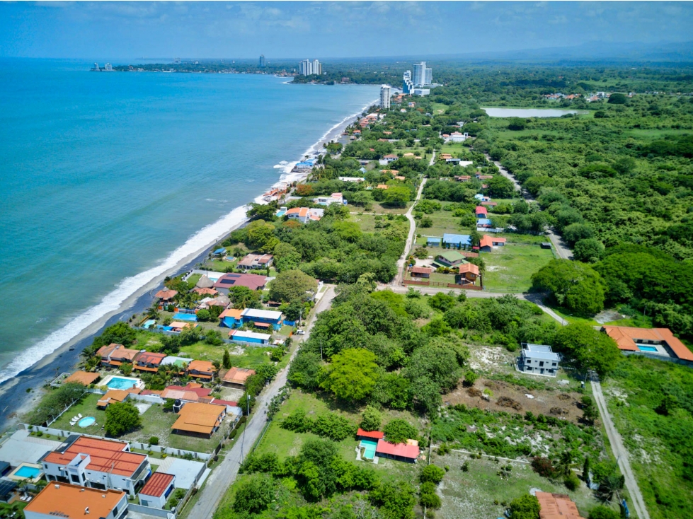 Lote Cerca del Mar en Venta Playa Malibú, Nueva Gorgona — foto 4