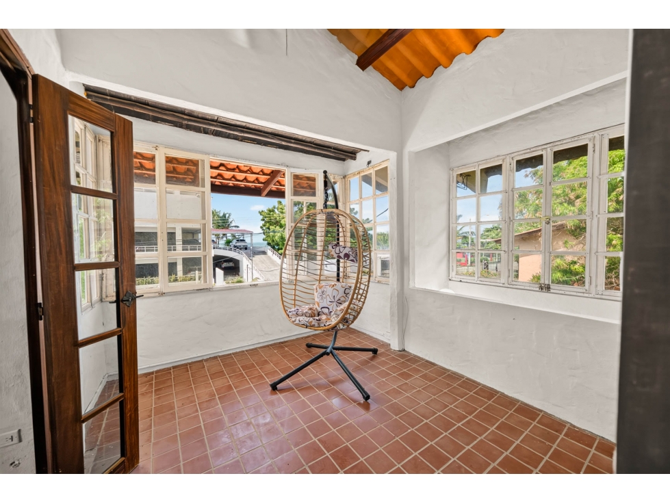 Villa en venta en Playa Malibu, Gorgona | Piscina, solar y 1,000 m² — foto 6