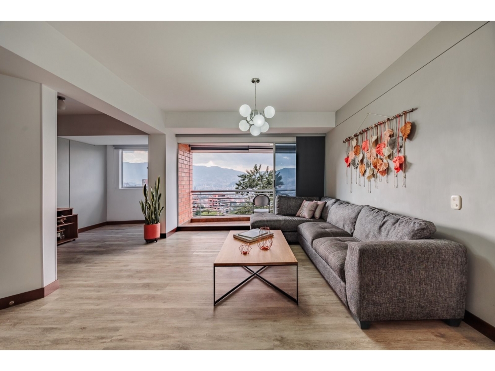 Venta de Apartamento en Loma del Escobero, Envigado Rango10 — foto 5