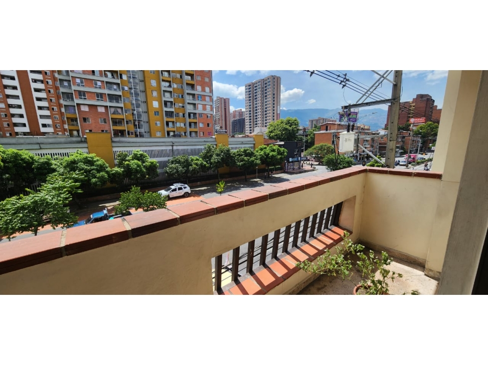 Venta de Apartamento en el Estadio, Medellín Rango6 — foto 2