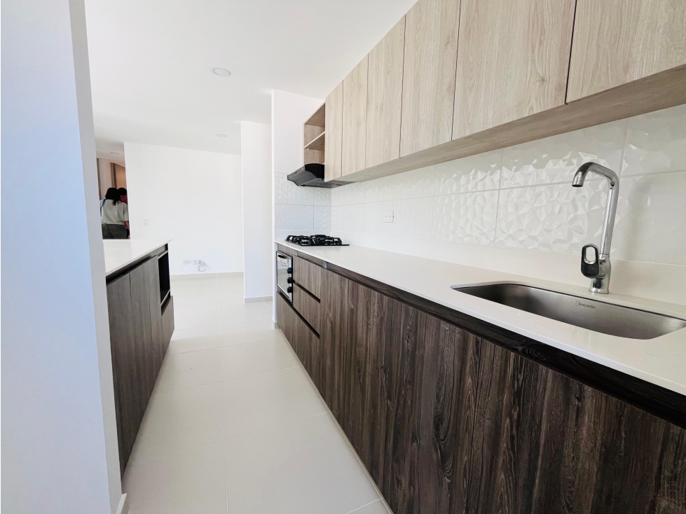 Arriendo apartamento en El Poblado sector San Diego — foto 2