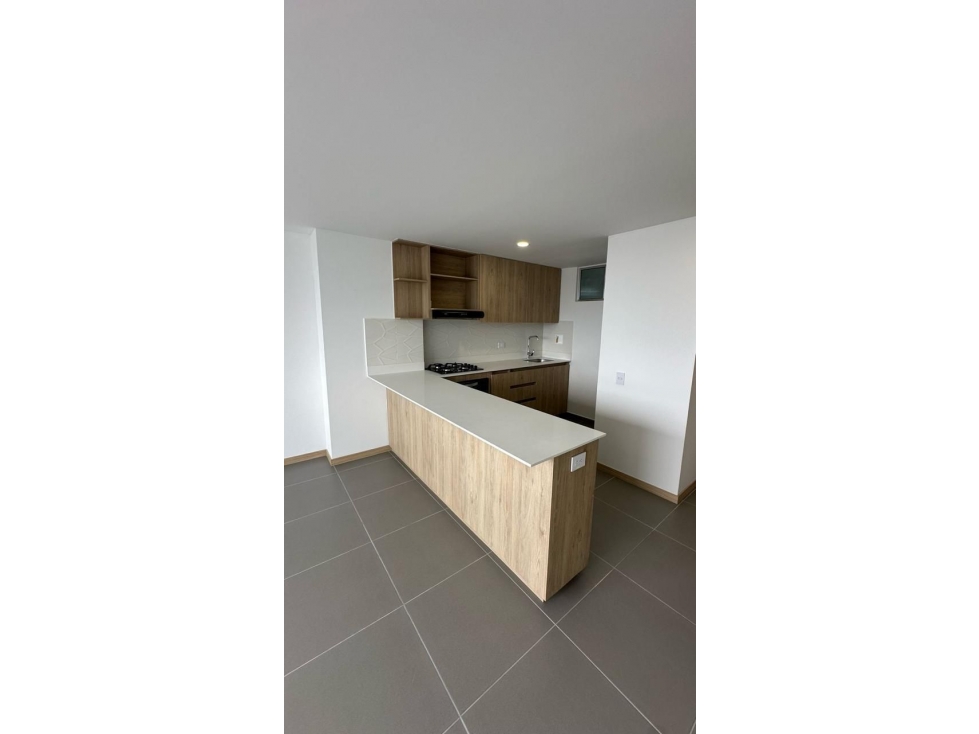 SE VENDE APARTAMENTO EN GUAYABAL — foto 2