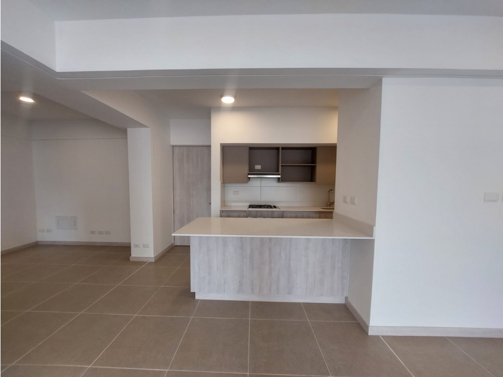 Se arrienda apartamento en ciudad del rio, Medellin