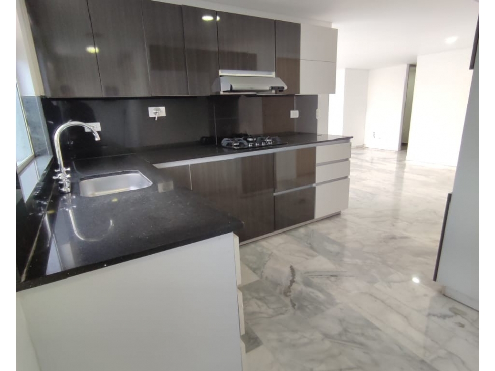 Se Arrienda Apartamento en Conquistadores