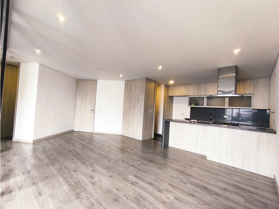 Arriendo apartamento en El poblado, Padre Marianito