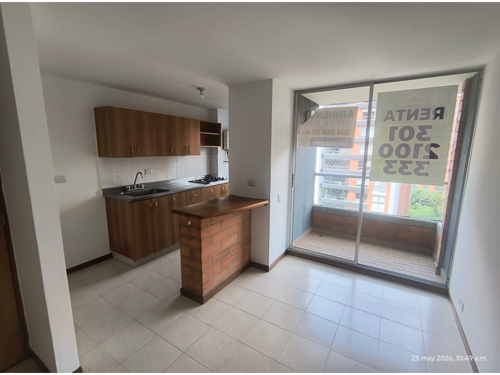 Se Arrienda Apartamento en el Poblado Castropol