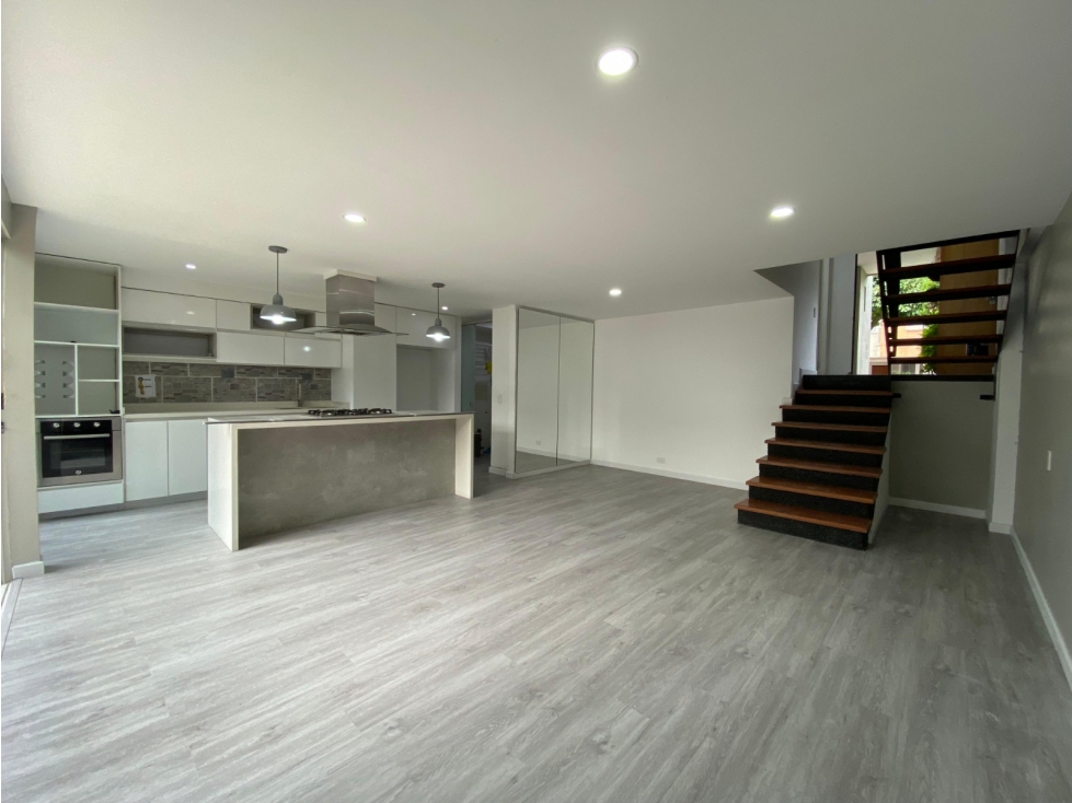 SE ARRIENDA APARTAMENTO EN MILANO