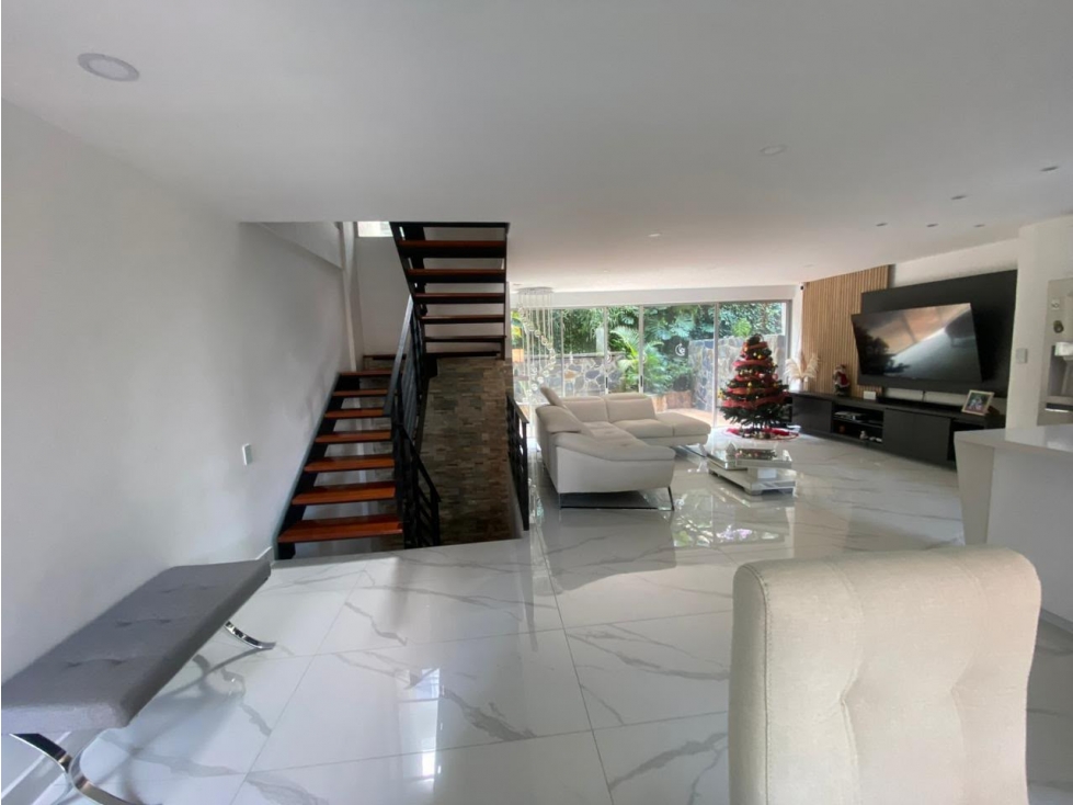 Se Arrienda Apartamento en Altos del Poblado — foto 3